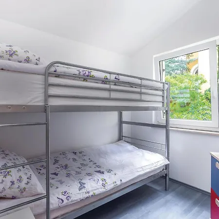 Ferienhaus Gorgeous In Smokvica With Wifi Krmpote-Vodice